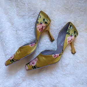 Bruno Magli Pumps 7.5